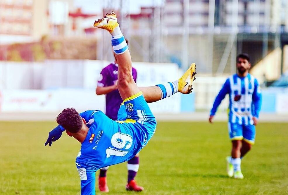 El delantero blanquiazul, Ayoub será baja por lesión