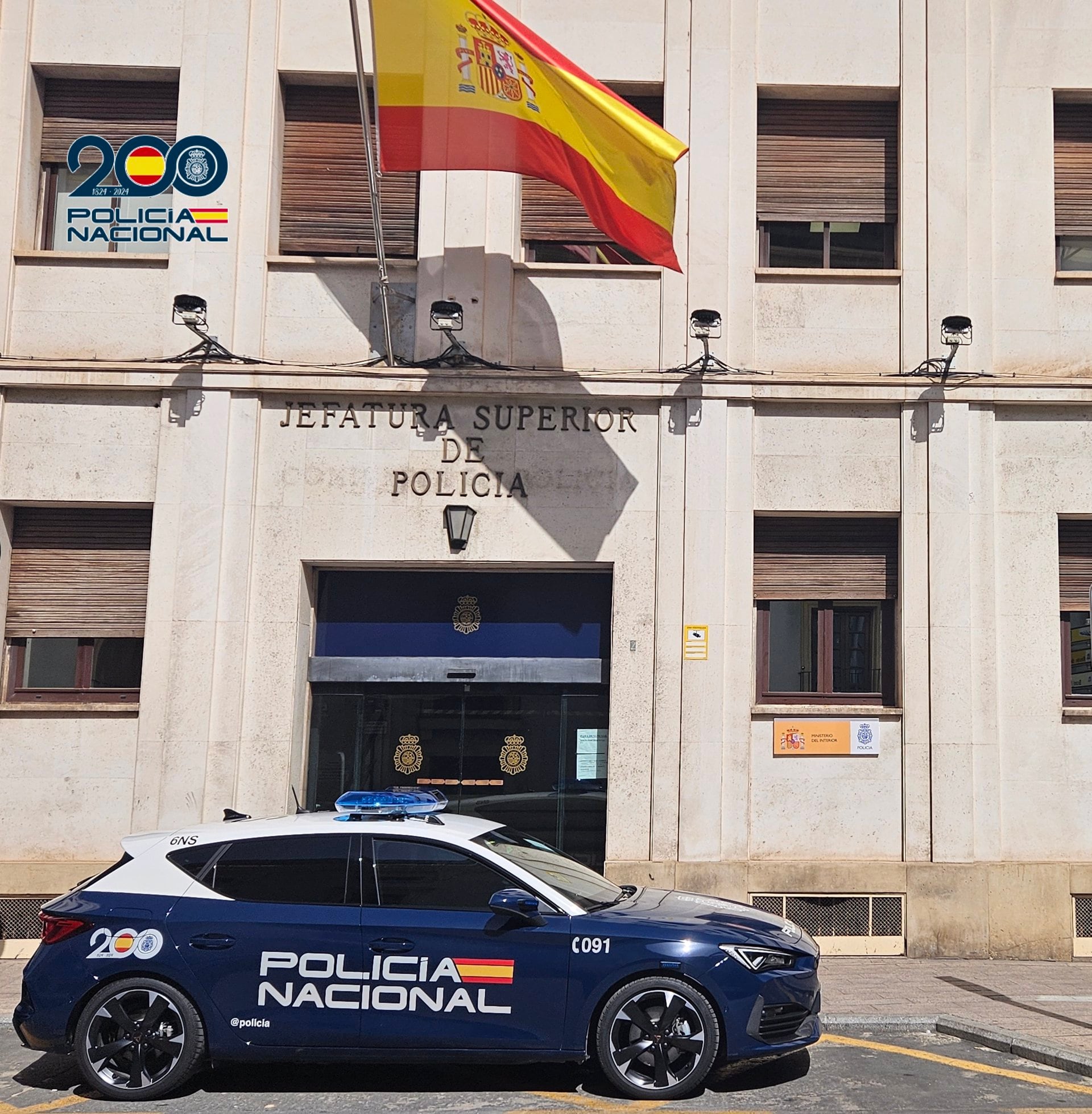 La Policía Nacional detiene a dos individuos por robar presuntamente el bolso a una anciana en Murcia