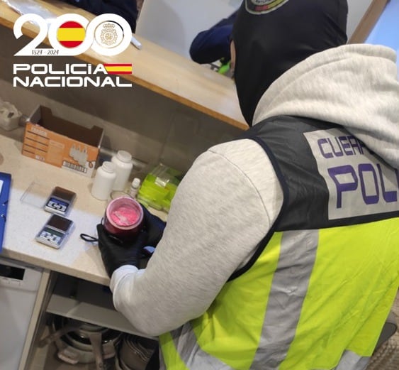 Desmantelado el primer ‘DRUG SHOP’  en Burgos, especializado en la conocida como cocaína rosa o ‘TUSI’