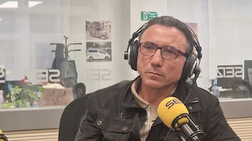 Las agencias de viajes en Canarias lanzan una dura crítica por el control de pasaportes en los aeropuertos: "Estamos en la prehistoria; que a alguien se le encienda la luz"