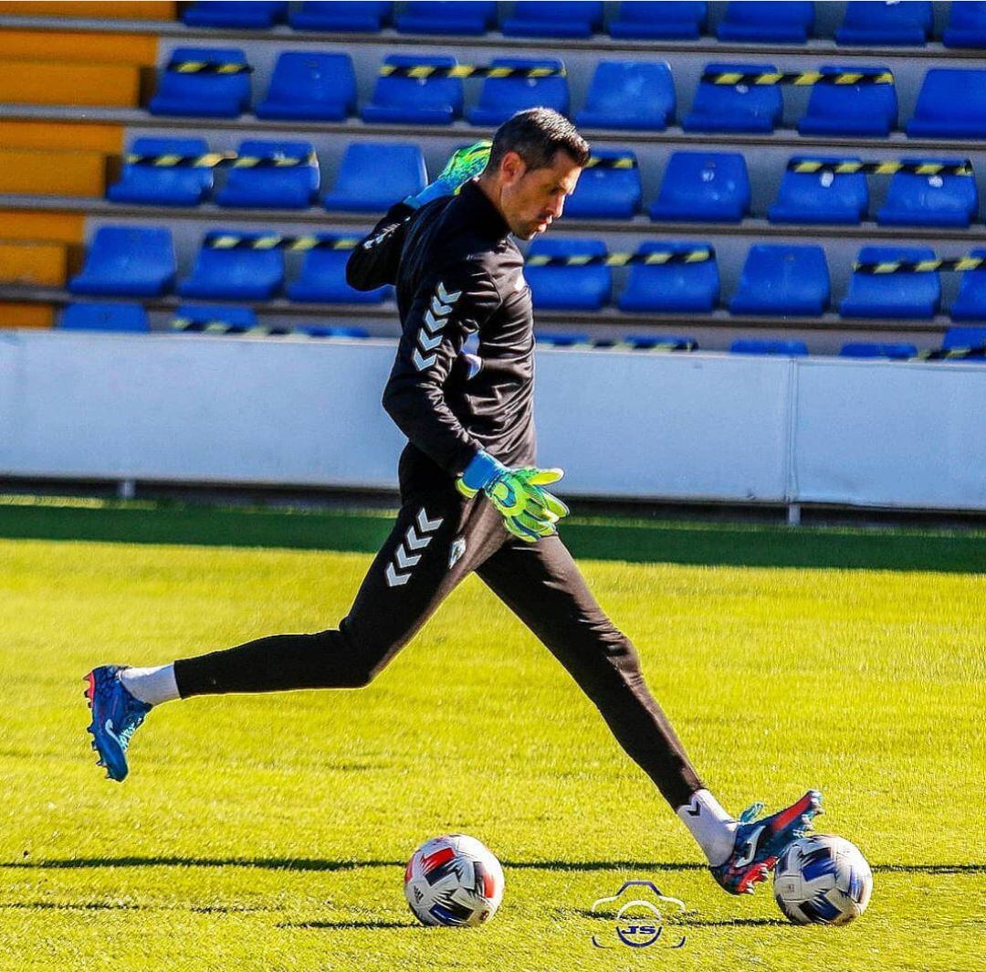 Gabri es el entrenador de porteros del Alcoyano