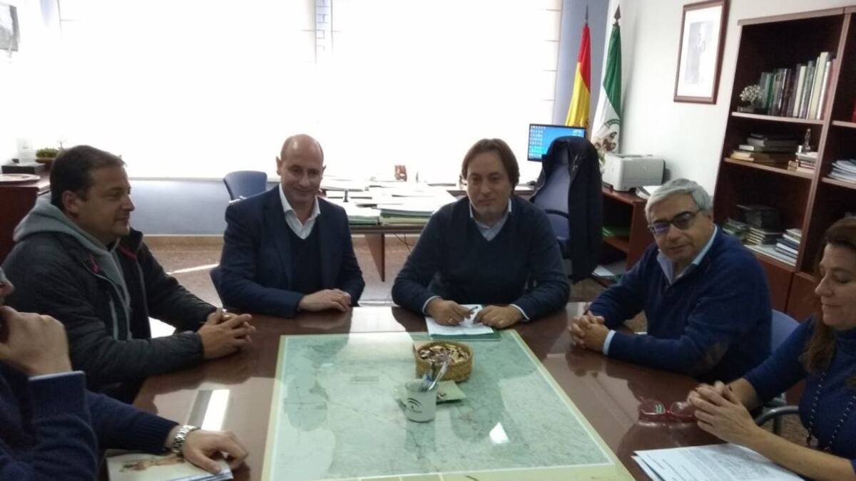 Fomento avanza en el proyecto para la construcción del apeadero de autobuses