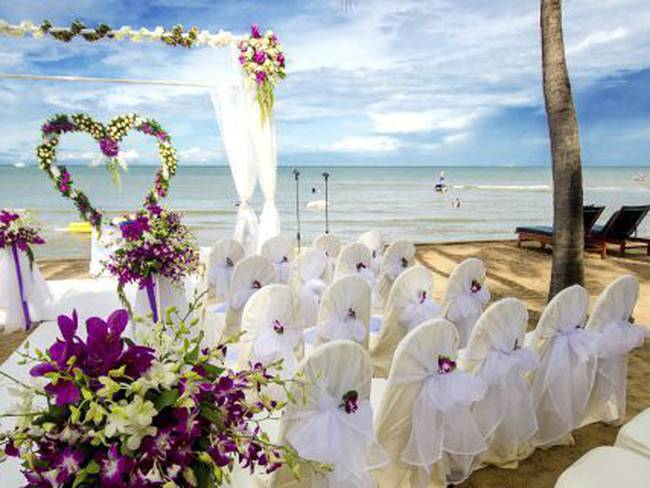 Una nueva ordenanza permitirá la celebración de bodas a pie de playa