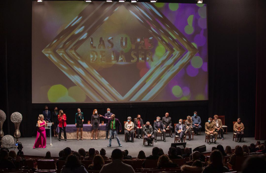 Acto de entrega de las 12 Uvas de la SER 2020. Palacio de Congresos de la Casa Colón (Huelva)