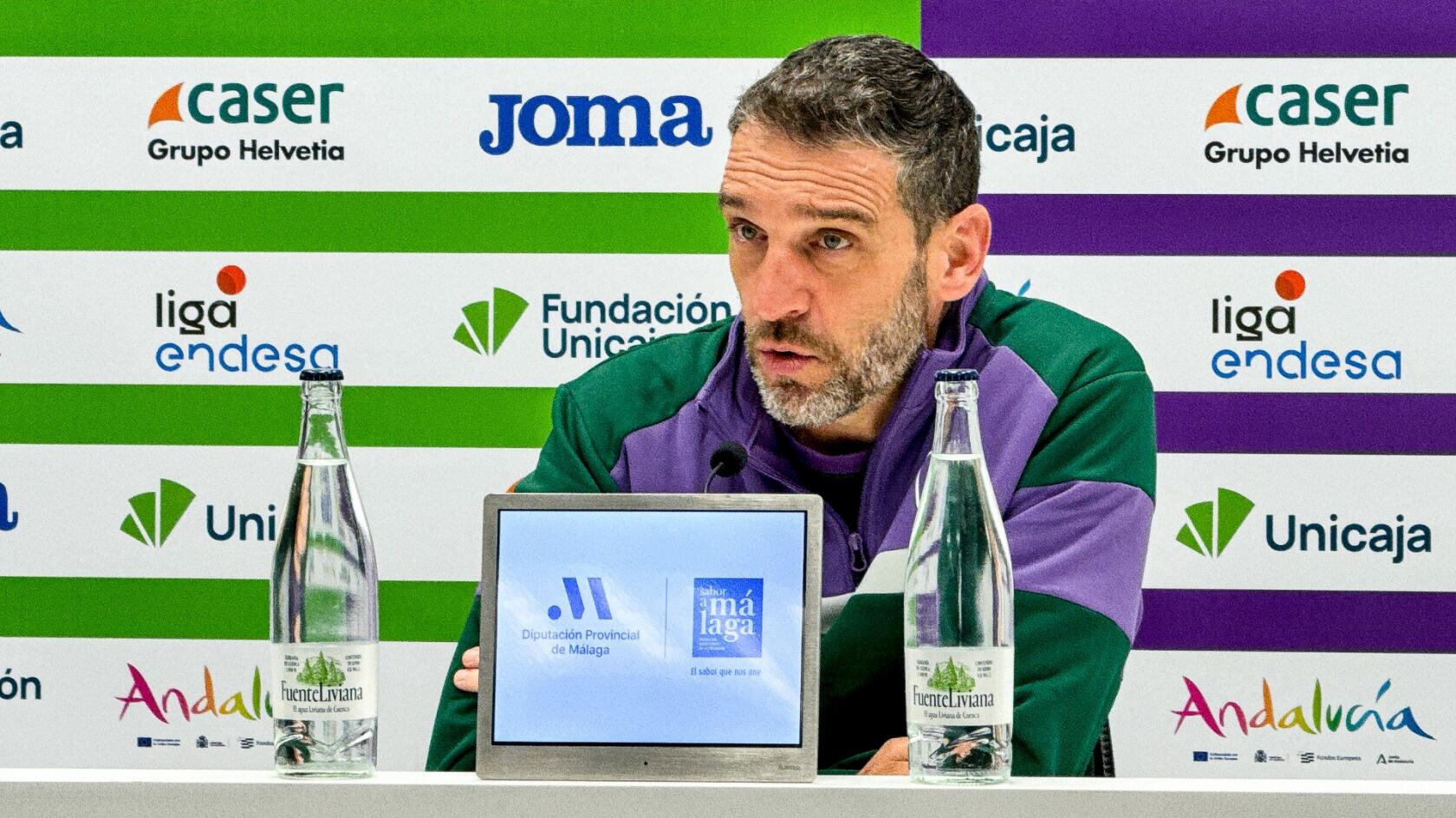 Ibon Navarro, en la sala de prensa del Martín Carpena