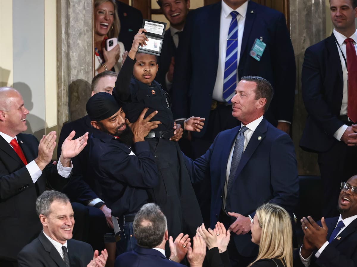 “América ha vuelto”: el show de Trump en el Capitolio con un niño policía, Elon Musk trajeado y el homenaje a una niña asesinada por migrantes