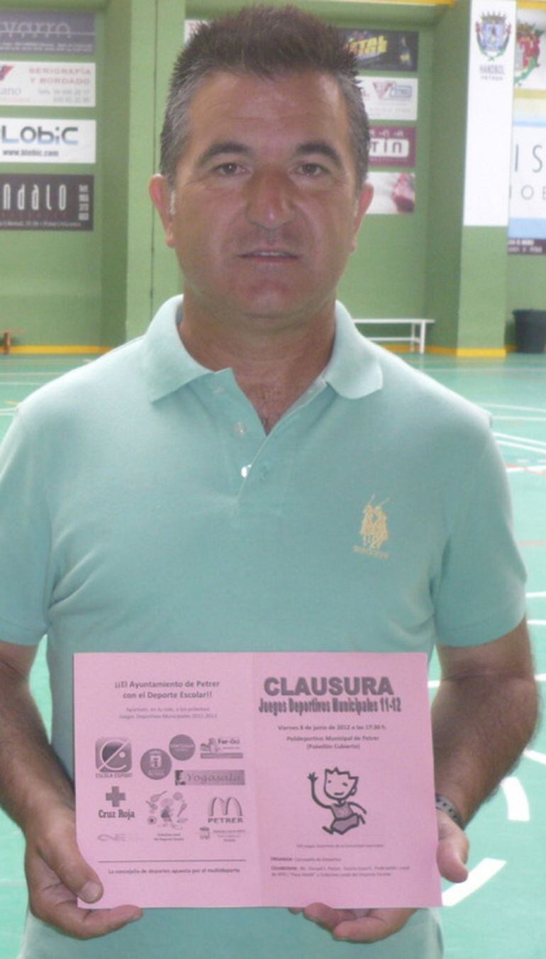 Miguel Ángel Nájera en su etapa como concejal de Deportes de Petrer (D.E.P.)