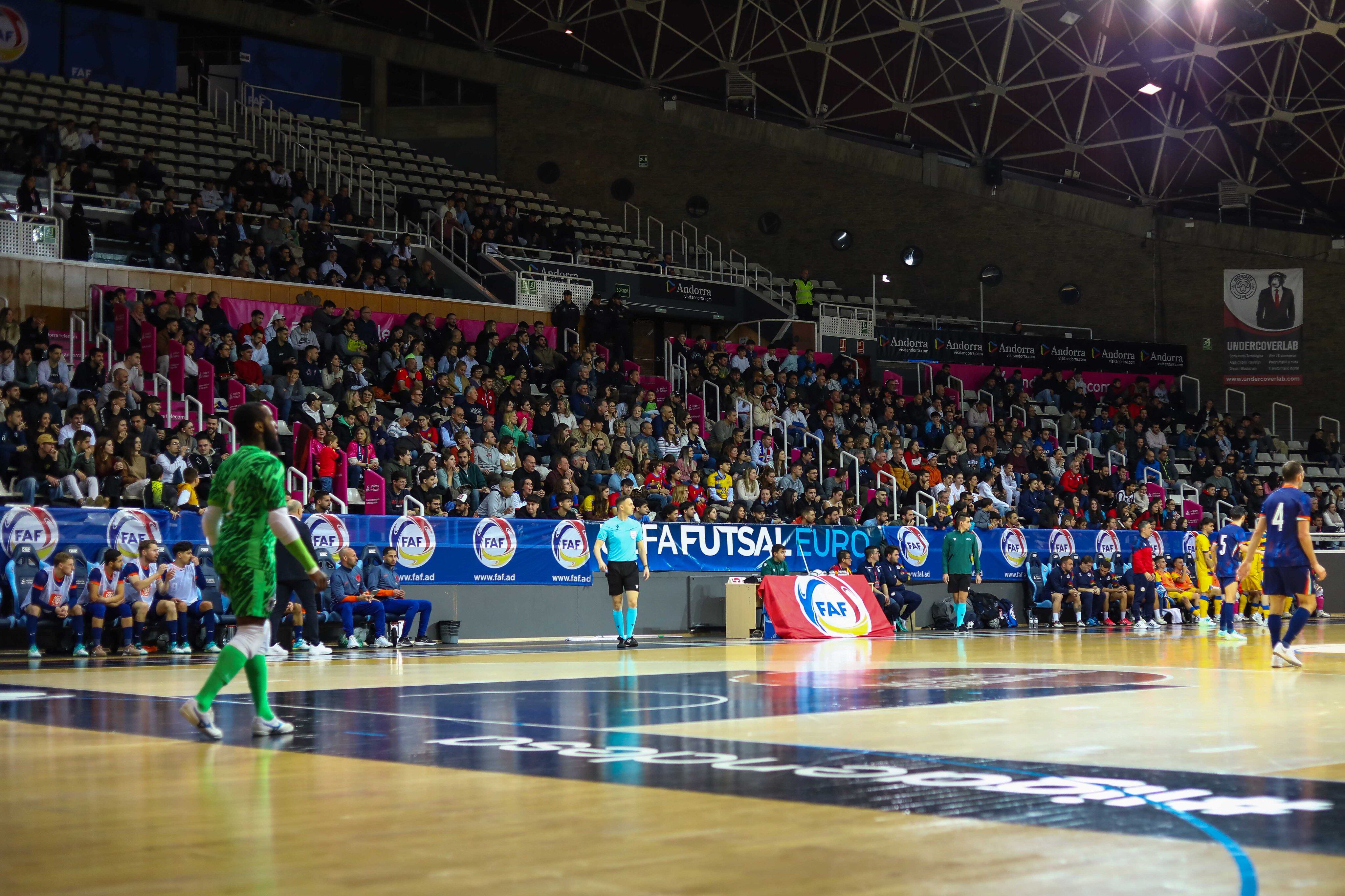 L'aspecte del poliesportiu en l'últim partit del Preeuropeu davant Països Baixos