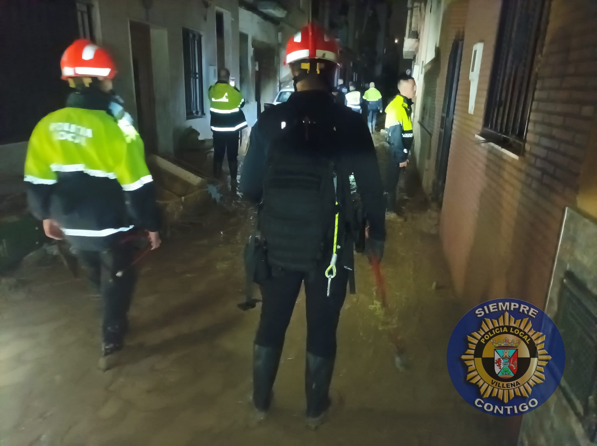 La policía local de Villena en Paiporta