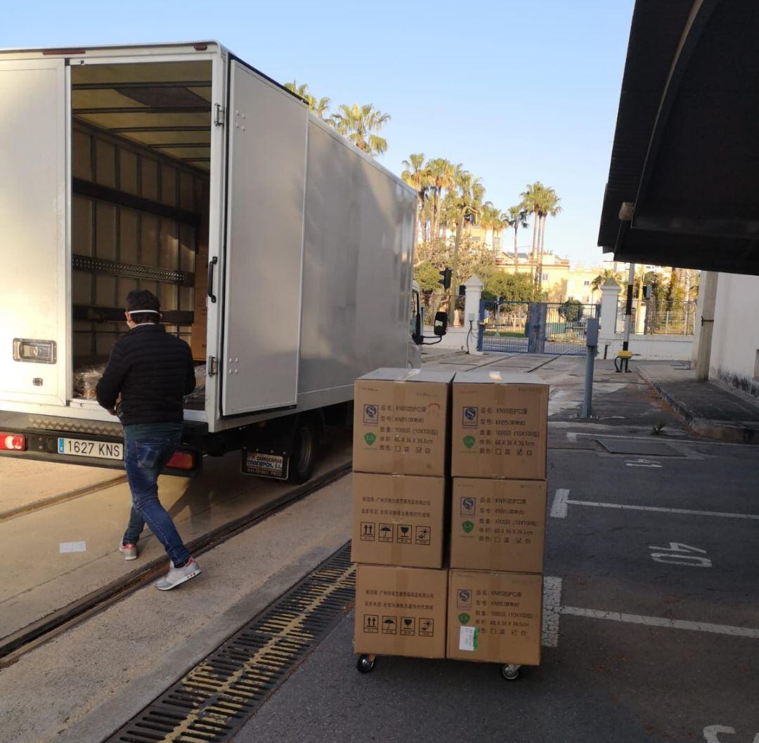 Llegada mascarillas Port Castelló