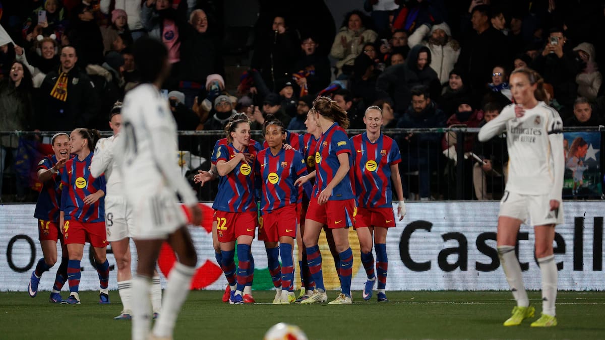 El Barça reconquista la Supercopa en un 'Clásico' que se erige como la final más disputada de la historia (2-0)