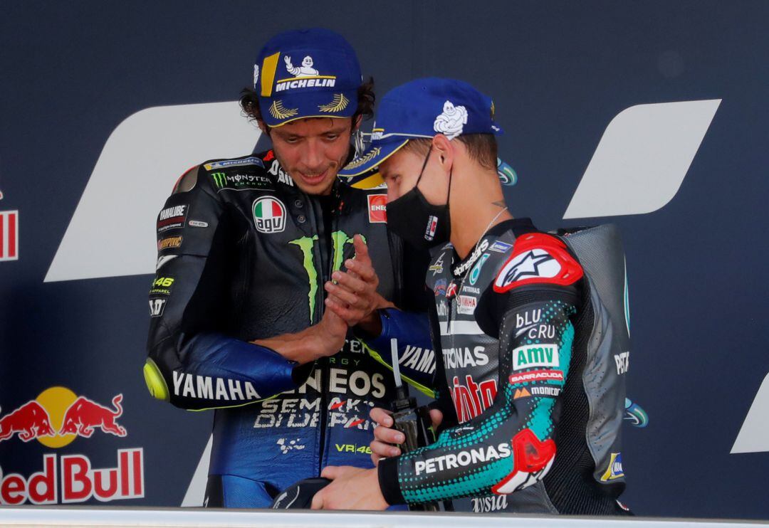 Quartararo junto a Valentino Rossi en Jerez