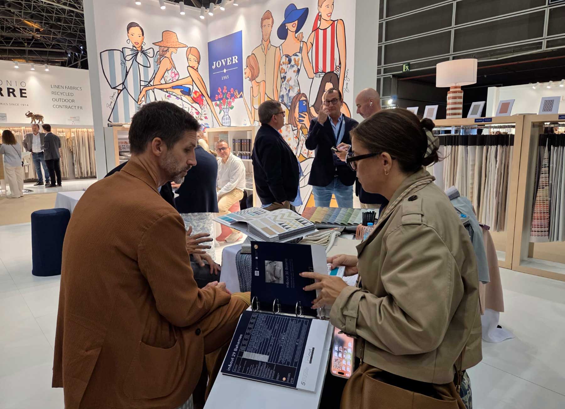 Uno de los estands de Textilhogar de empresas de nuestras comarcas, en concreto de Textiles Jover