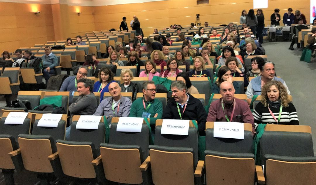 Los celadores asisten a la Jornada en la casa de la Cultura de Ponferrada