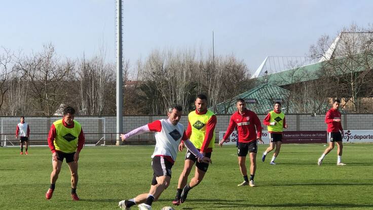 Iñaki y Nano Mesa entrenan con el grupo