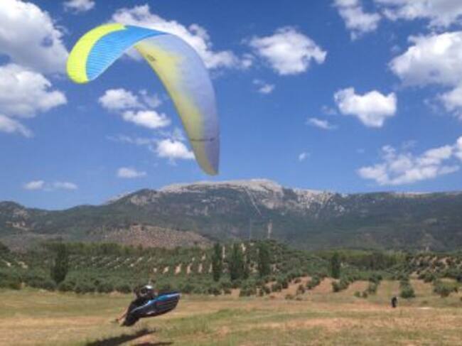 Aterrizaje de parapente