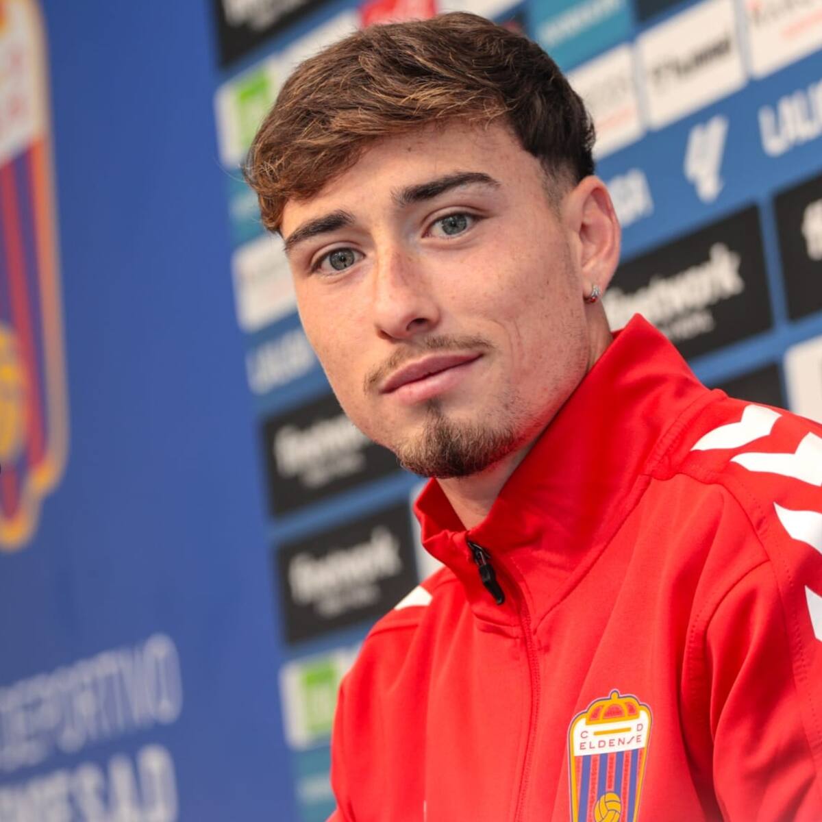 Joel Jorquera, futbolista del Eldense: "El equipo ha recuperado su esencia y en casa nos estamos haciendo fuertes"