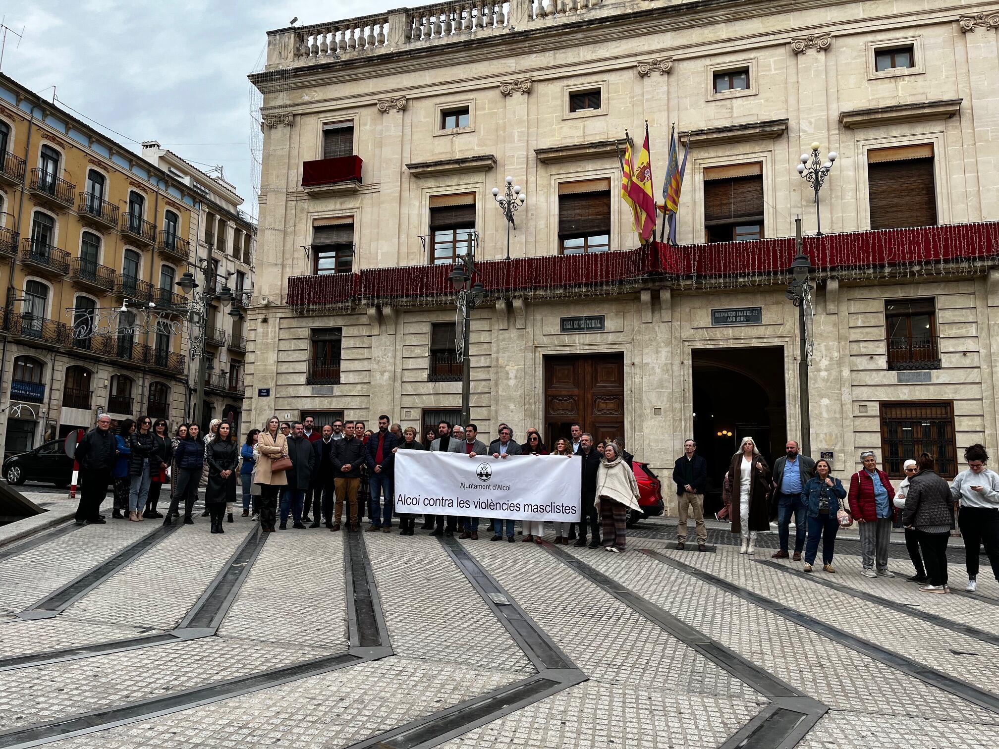 Minuto de silencio este viernes en Alcoy por el último asesinato machista