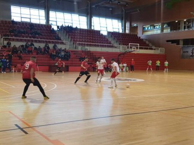 El Nueva Elda no desentonó