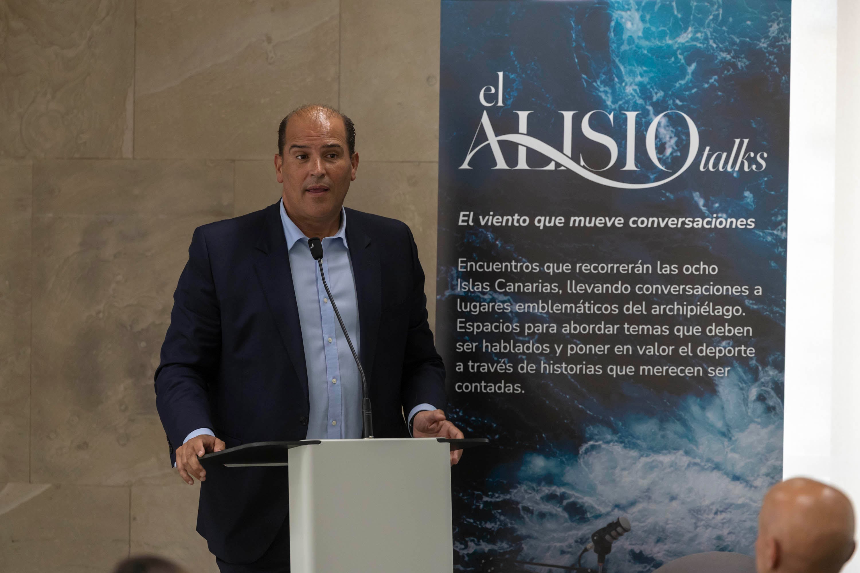Manuel Afonso, director territorial de Caixabank, uno de los patrocinadores oficiales de El Alisio Talks.