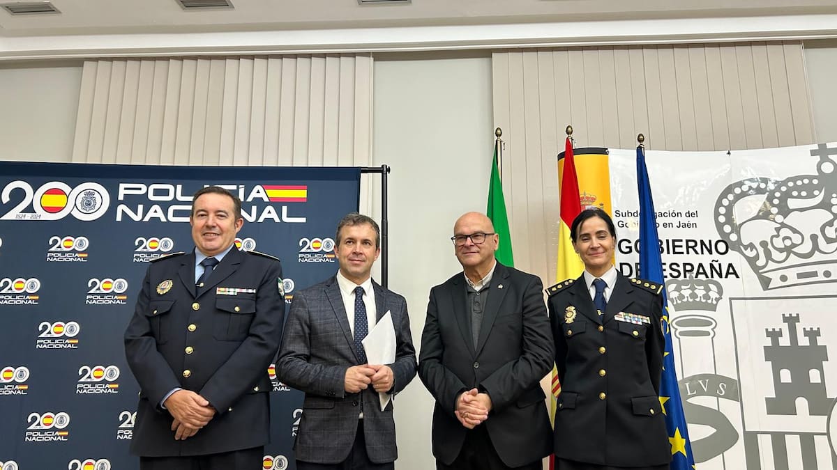 Identificadas casi 100 personas que participaban en carreras ilegales de coches en la capital