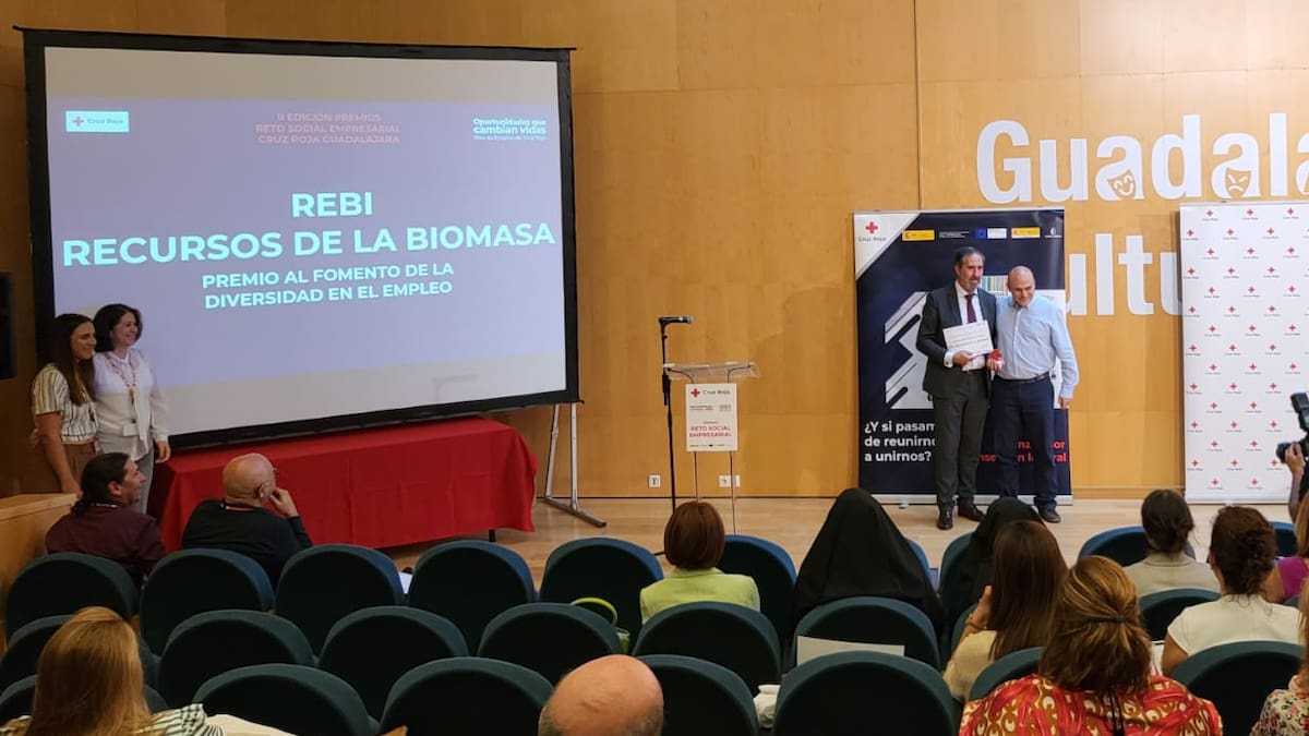 REBI recibe el ‘Premio al Fomento de la Diversidad en el Empleo’ de Cruz Roja Guadalajara
