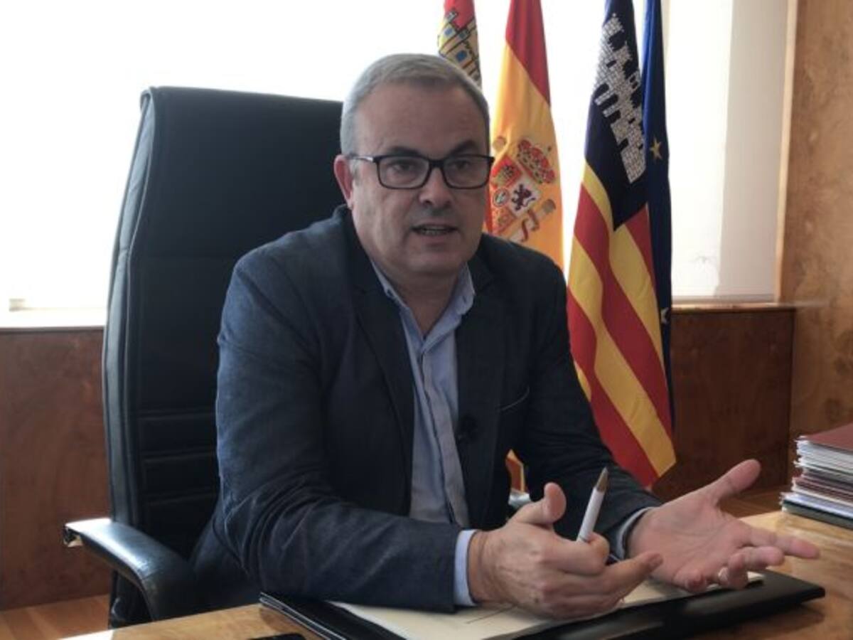 Ibiza también quiere limitar la entrada de coches