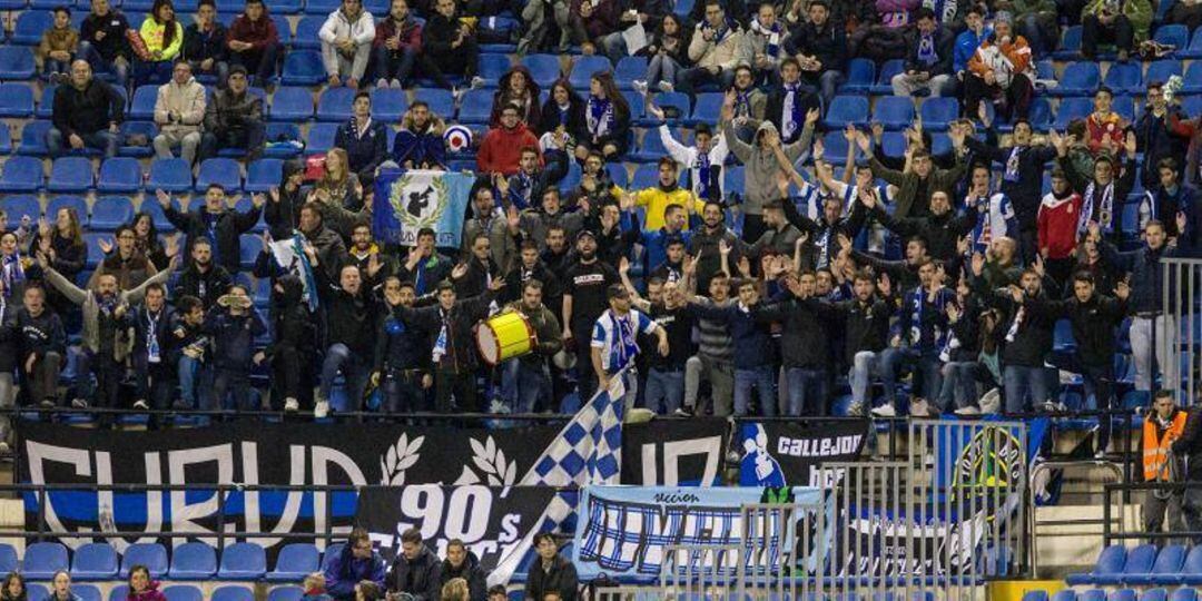 Seguidores de la peña en el Rico Pérez