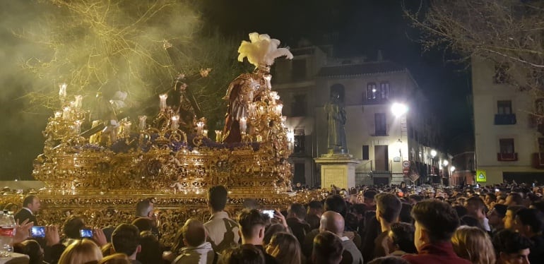 Recogida del Señor de las Tres Caídas