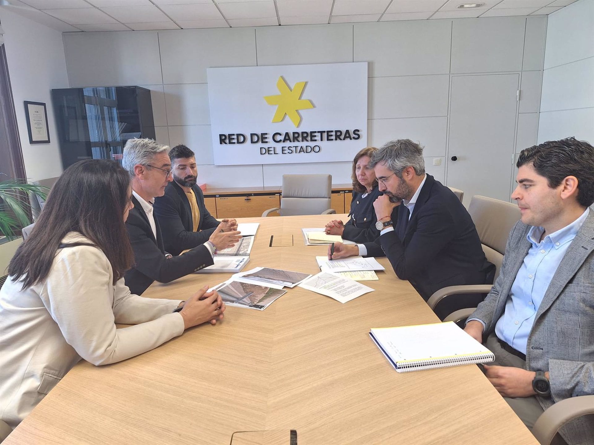 Reunión con el director general de Carreteras