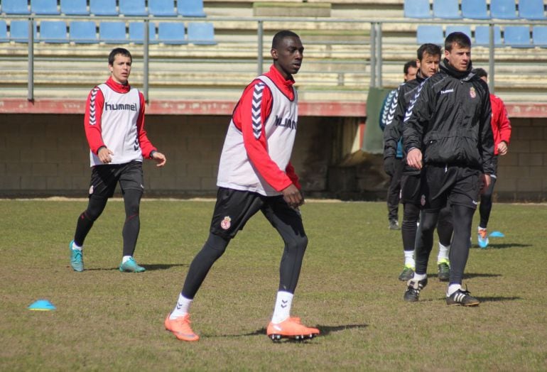 Almoez se entrenó a las órdenes de Ferrando