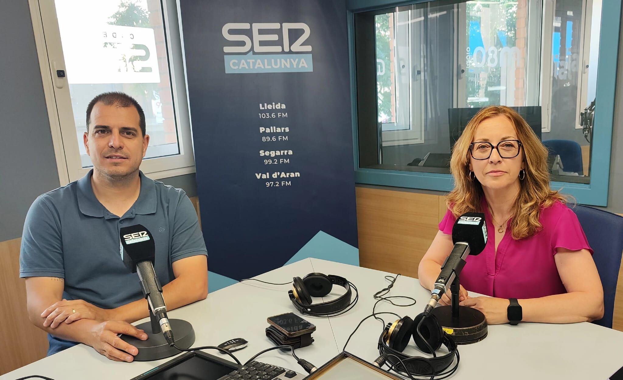 Xavier Alís és l&#039;alcalde de Linyola i Maria Dolors Tella és l&#039;alcaldessa de Sidamon.  Han participat aquest dimarts a la tertúlia de l&#039;Aquí Lleida de Ràdio Lleida.