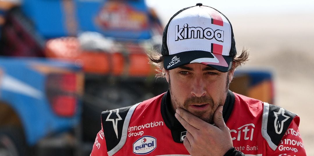 Fernando Alonso, al finalizar una etapa del Rally Dakar