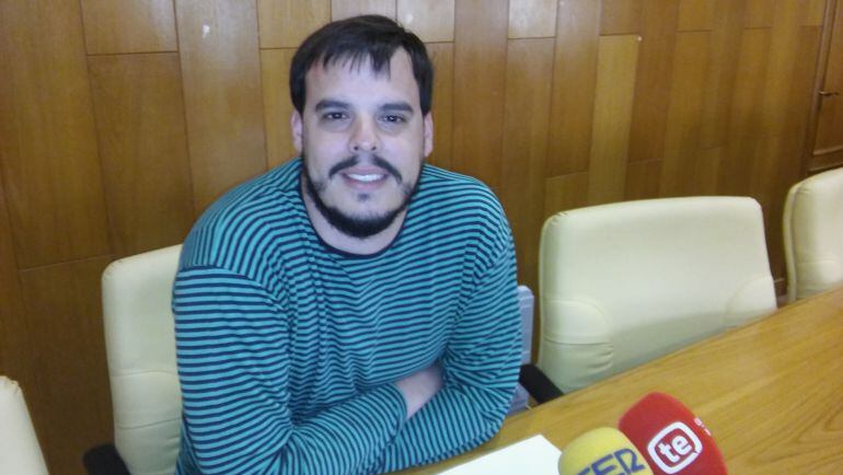 Respunde a las críticas del PSOE 