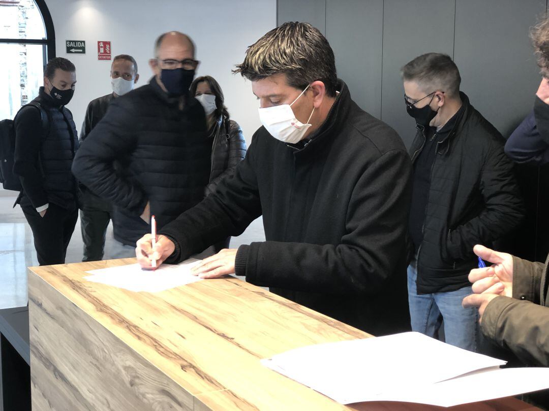 Jorge Rodríguez signa la recepció de les obres de la primera fase