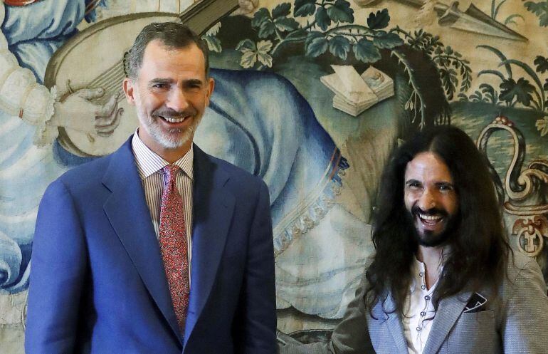 El Rei amb el president del Parlament balear, Baltasar Picornell