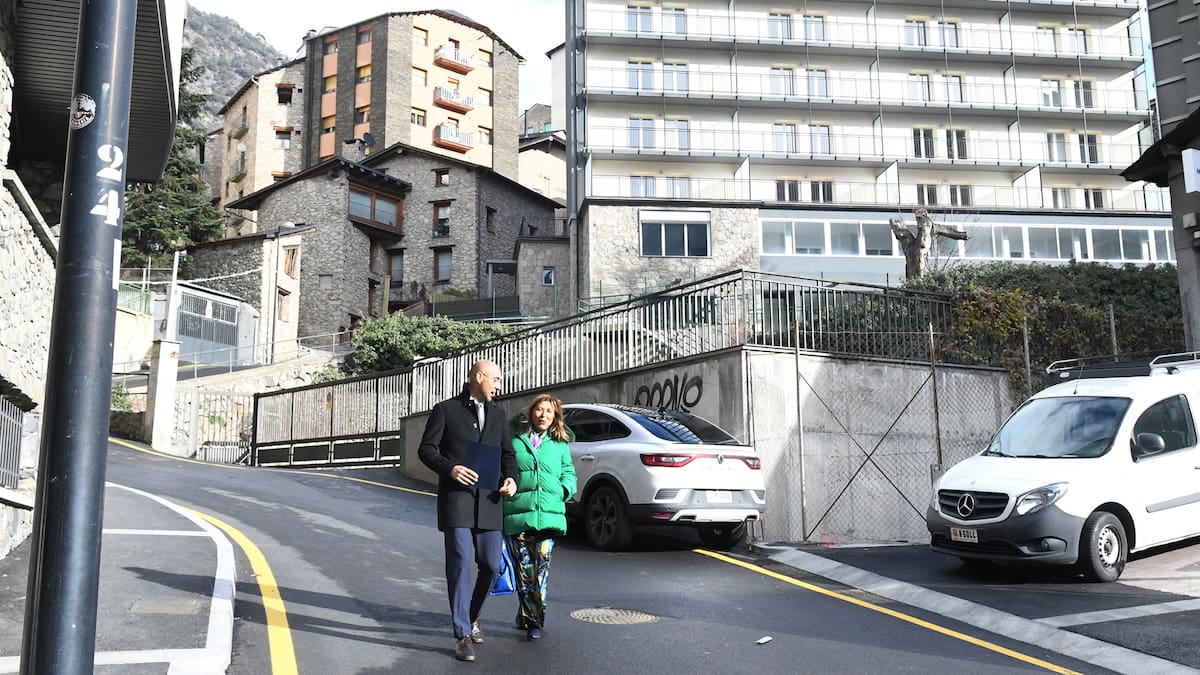 Una cinquantena de renúncies als pisos del parc públic d'habitatges