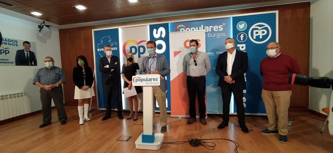 Representantes del Partido Popular y de Ciudadanos, en el anuncio oficial de moción de censura en Lerma