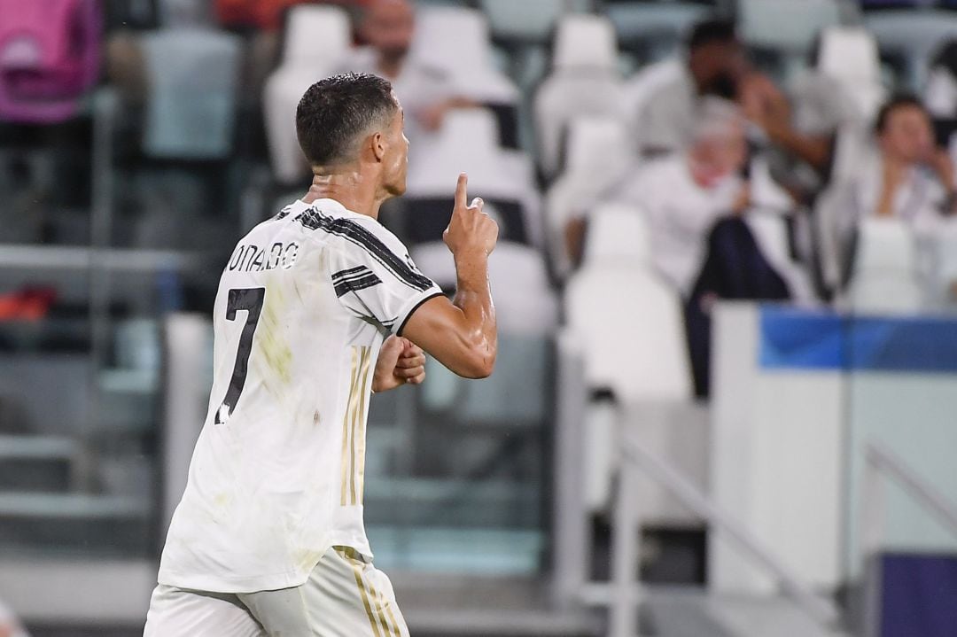 Cristiano Ronaldo, durante el partido contra el Lyon.  