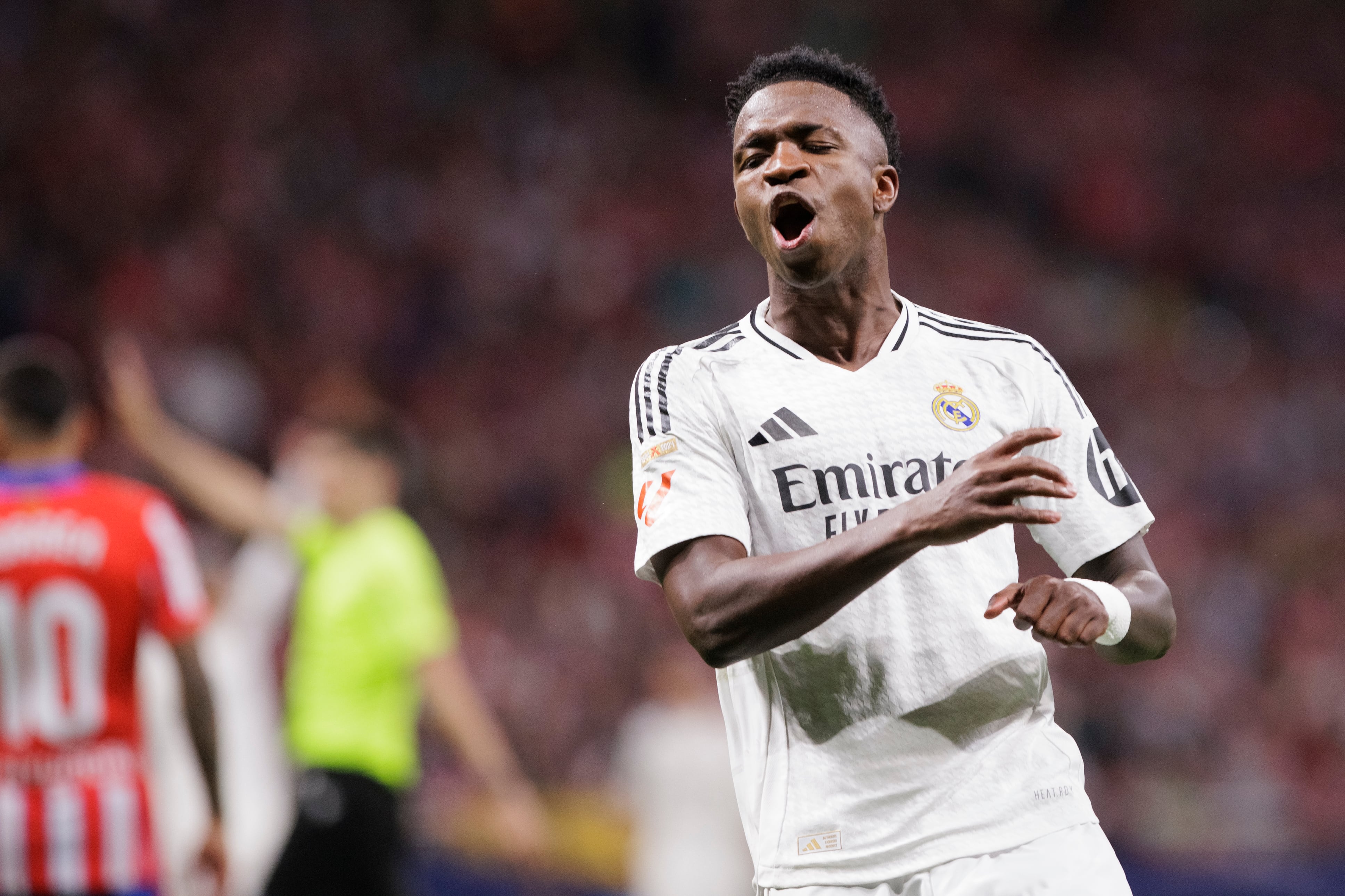 Cuatro detenidos por incitar la campaña racista contra Vinicius en el Atlético-Real Madrid