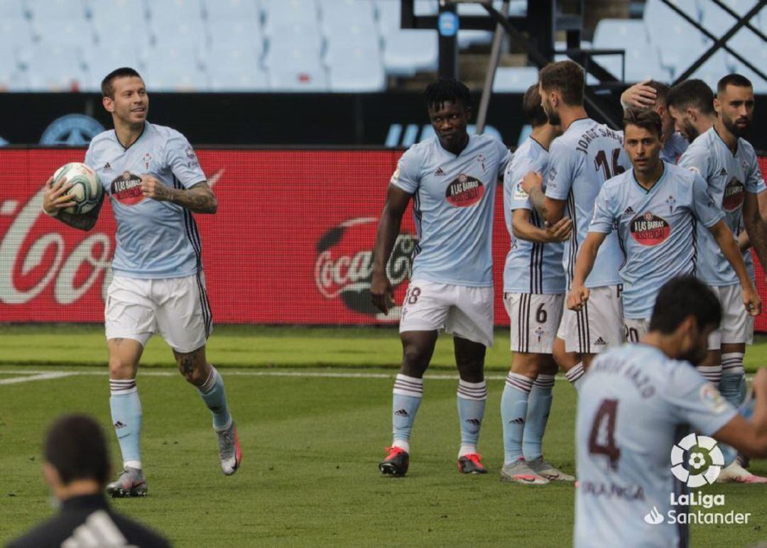 Smolov celebra su gol contra el Barcelona. 