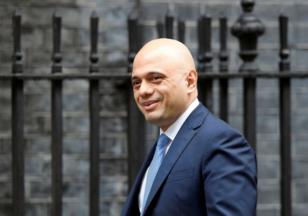  Javid llega al 10 de Downing Street para presentar su dimisión. 