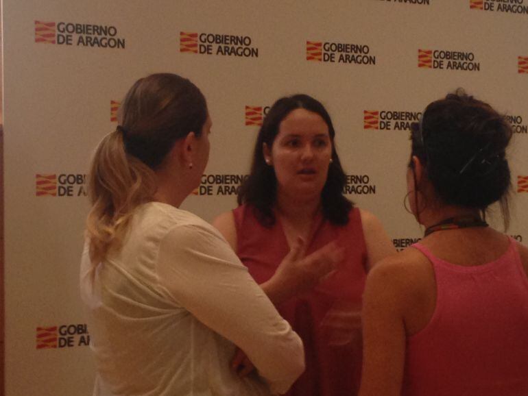 Natalia Salvo, directora del IAM, minutos antes de comenzar la reunión.