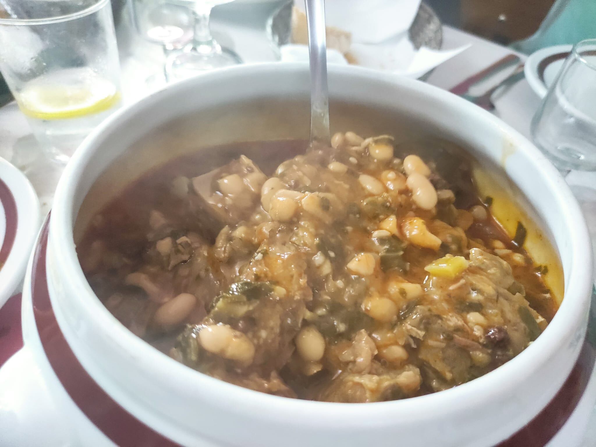 Cocido montañés del restaurante La Cotera, en Abiada