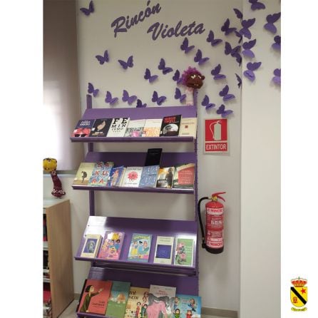 Rincón Violeta con algunas de las recomendaciones de la Biblioteca Juan de Mata Carriazo