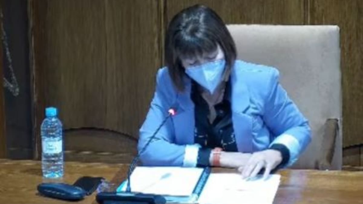 La concejala de Hacienda de Ponferrada pone negro sobre blanco a las acusaciones del PP sobre remanentes