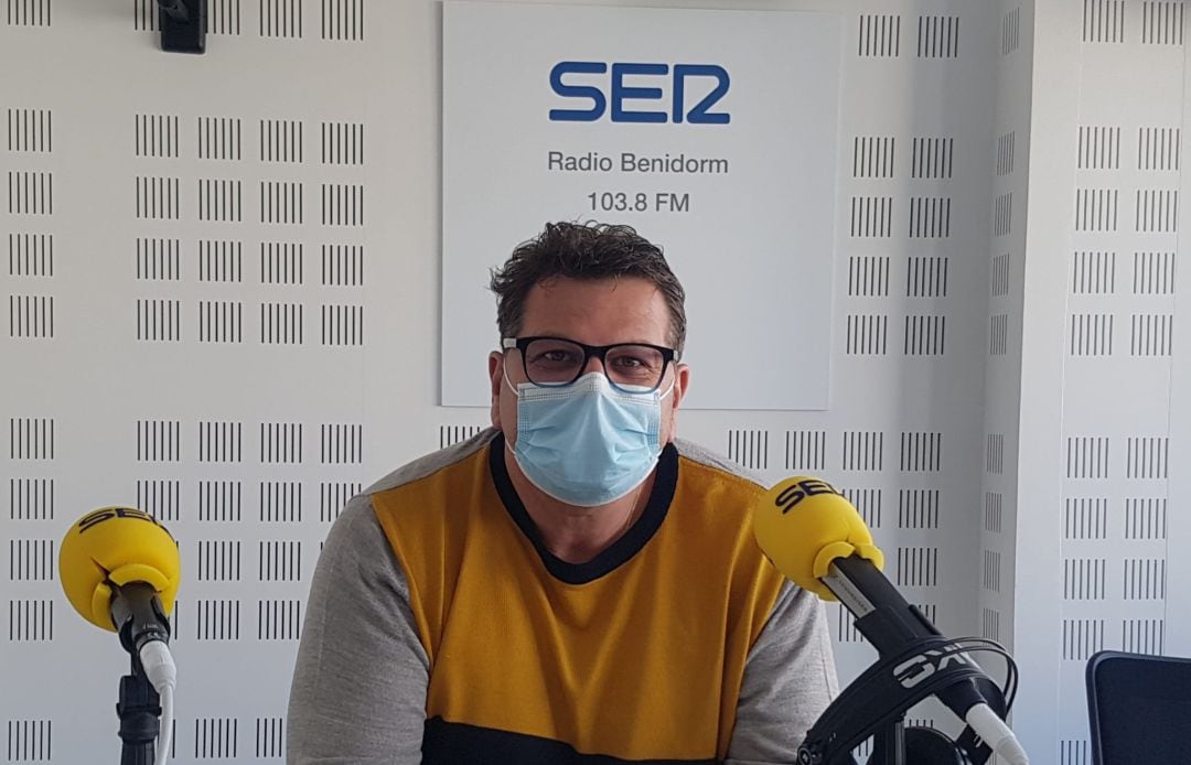 Javier Zapata, director de comnunicación de Terra y Aqua Natura en Hoy por Hoy Benidorm