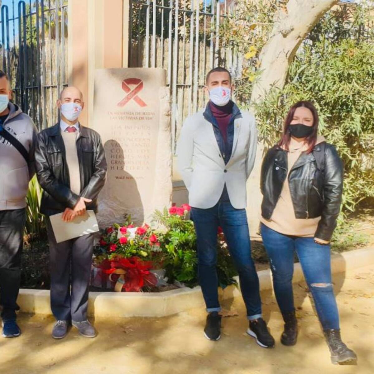 Lorca rinde homenaje por primera vez a enfermos y víctimas del VIH/SIDA