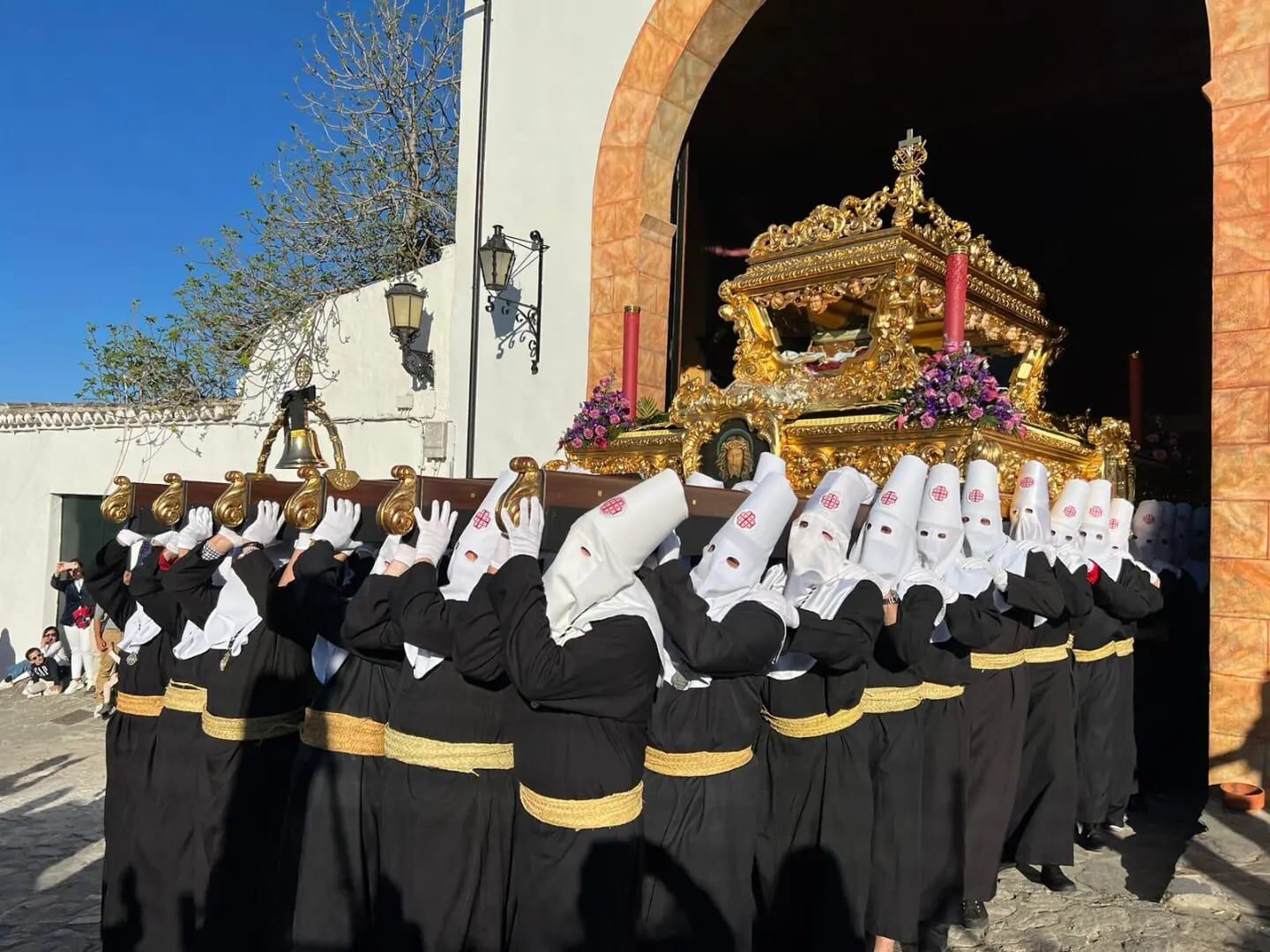 Salida procesional de la hermandad rondeña este Viernes Santo de 2023