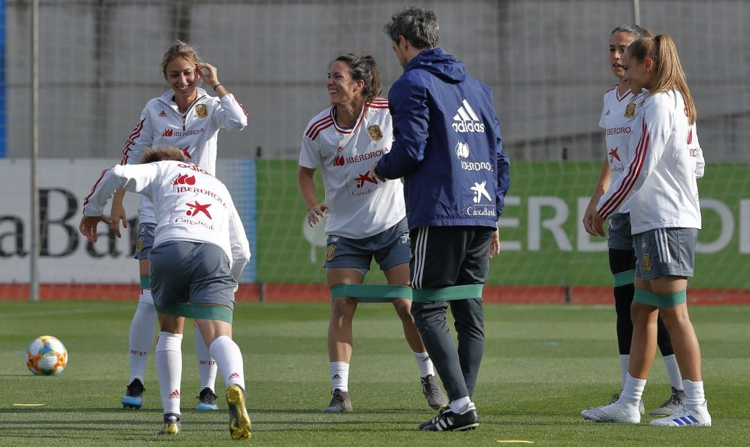 Entrenamiento de la selección absoluta femenina